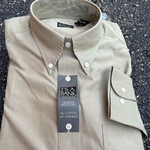 JoS. A. Bank Men’s Tan Traveler Collection Shirt M